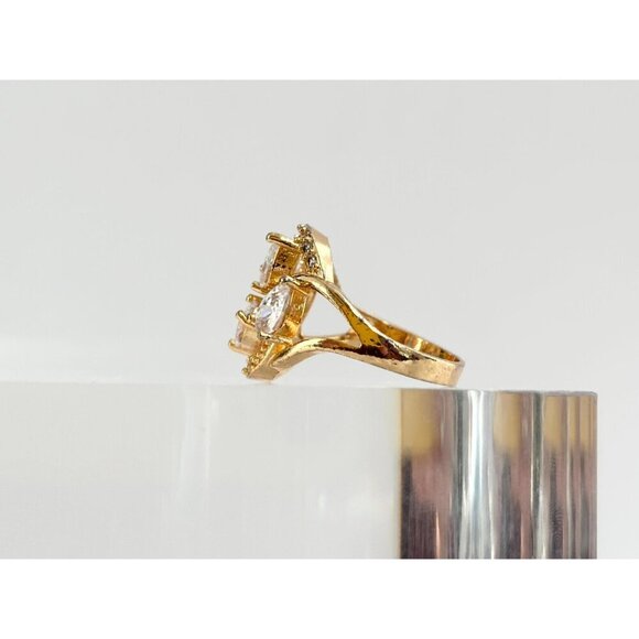 Pear Cut CZ Gemstone Swirl | Art Nouveau Vintage Gold Tail Ring - sz 8.75 - Picture 5 of 10